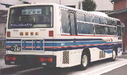 B939